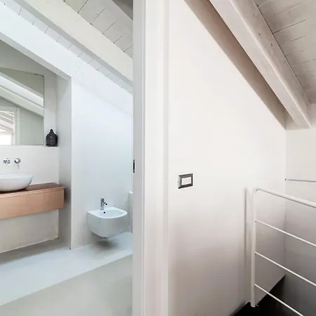 Ilaria's Loft - The House Of Travelers Appartement *